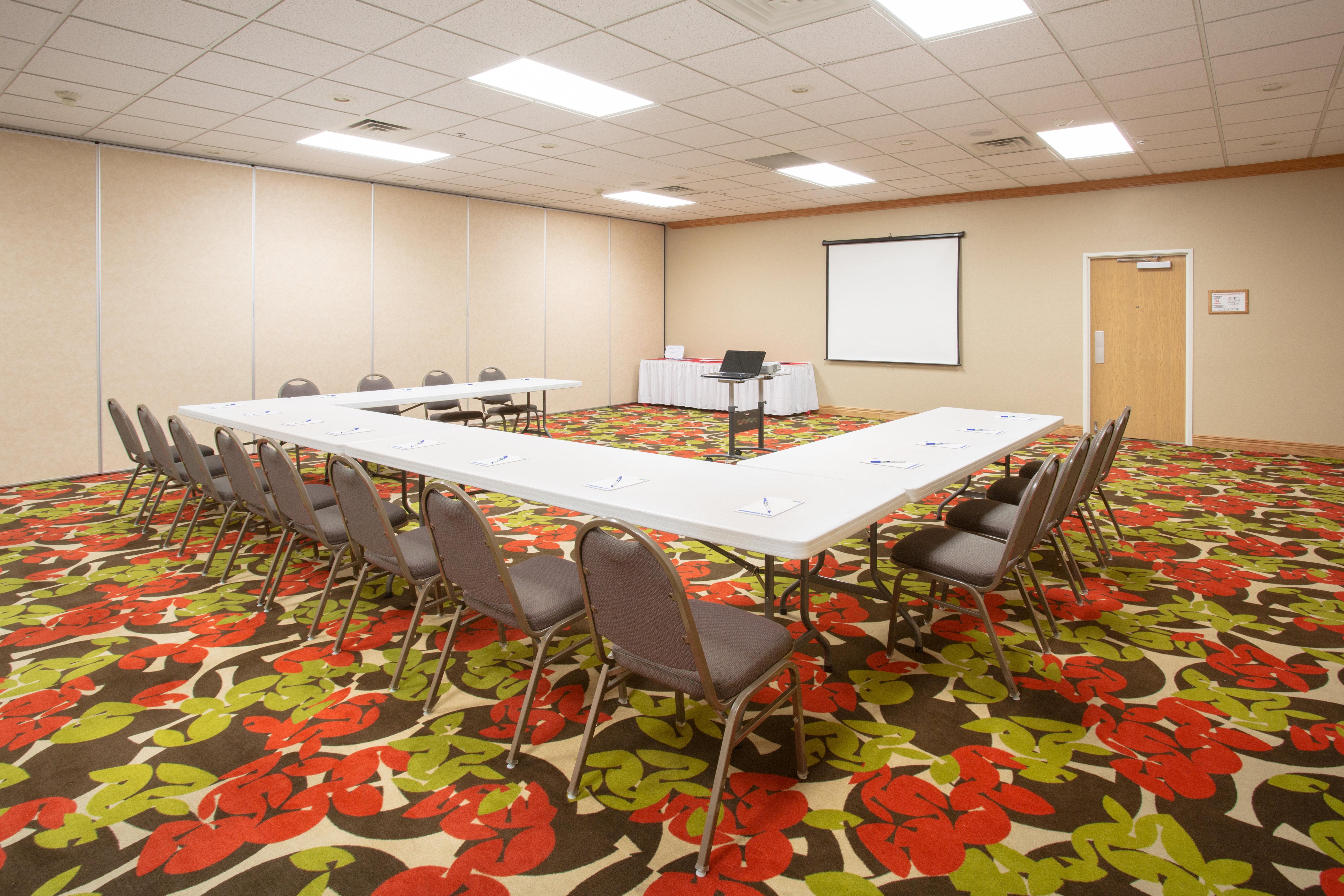 Holiday Inn Express Hotel & Suites Lexington By Ihg Экстерьер фото